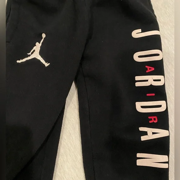 Air Jordan Sweatpants for Toddler - Picture 4 of 4